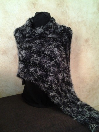 PONCHO NOCHE I (cód. 211) - 25 € -